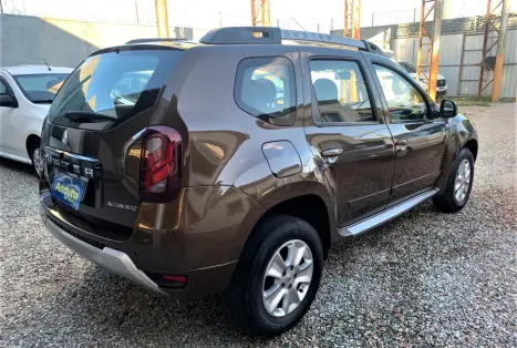 RENAULT Duster 2.0 16V 4P FLEX DYNAMIQUE AUTOM�TICO, Foto 5