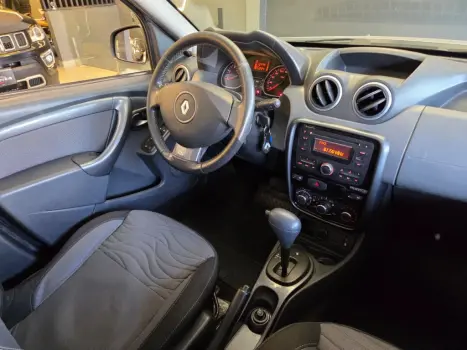 RENAULT Duster 2.0 16V 4P FLEX DYNAMIQUE AUTOM�TICO, Foto 17