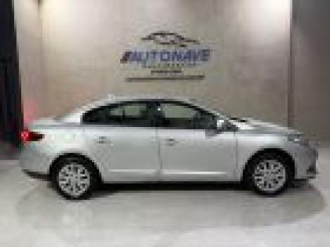 RENAULT Fluence 2.0 16V 4P FLEX DYNAMIQUE PLUS AUTOMÁTICO, Foto 3