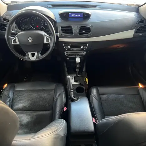 RENAULT Fluence 2.0 16V 4P FLEX DYNAMIQUE AUTOMÁTICO, Foto 9