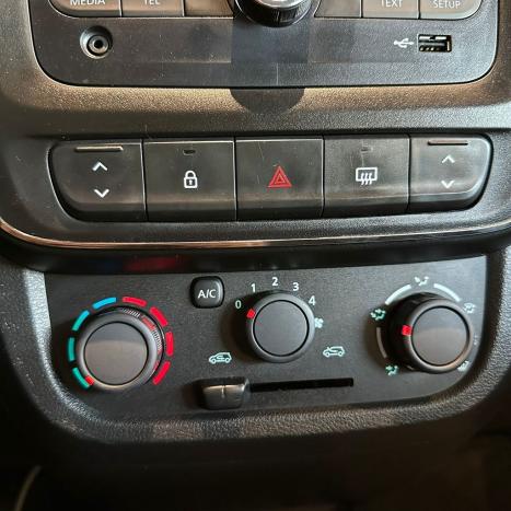 RENAULT Kwid 1.0 12V 4P SCE FLEX ZEN, Foto 13