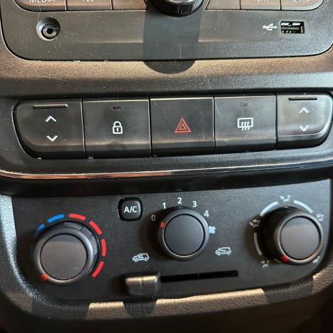 RENAULT Kwid 1.0 12V 4P SCE FLEX ZEN, Foto 17