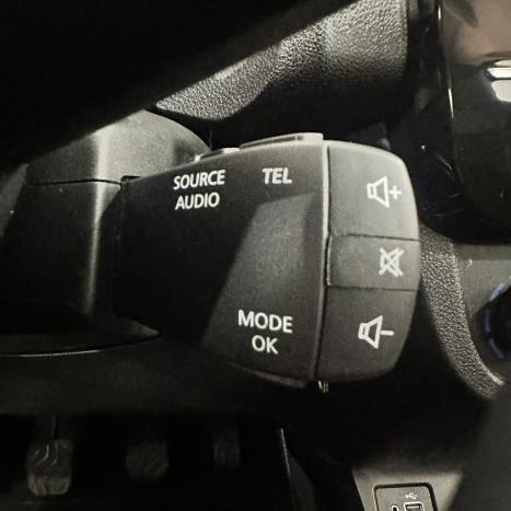 RENAULT Kwid 1.0 12V 4P SCE FLEX INTENSE, Foto 19