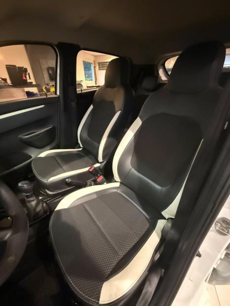 RENAULT Kwid 1.0 12V 4P SCE FLEX INTENSE, Foto 13