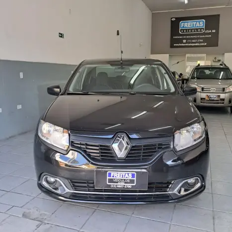 RENAULT Logan 1.0 16V 4P FLEX AUTHENTIQUE, Foto 2