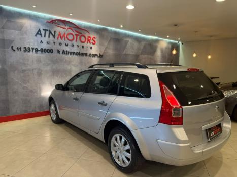 RENAULT Megane Grand Tour 1.6 16V 4P FLEX DYNAMIQUE, Foto 6