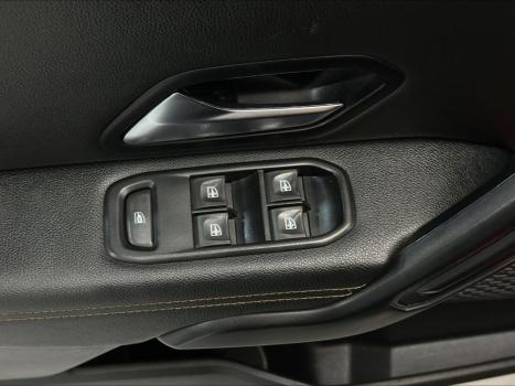 RENAULT Oroch 1.3 16V 4P OUTSIDER TURBO TCe AUTOMÁTICO CVT, Foto 15