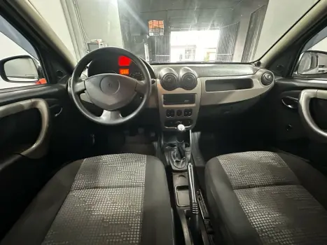 RENAULT Sandero 1.0 16V 4P FLEX EXPRESSION, Foto 7 RENAULT Sandero 1.0 16V 4P FLEX EXPRESSION, Foto 7