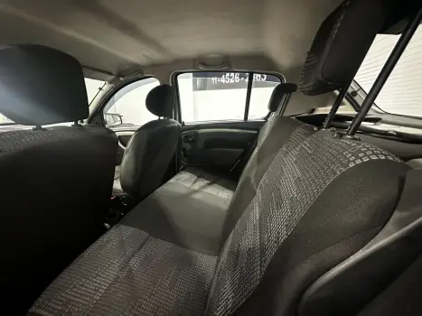 RENAULT Sandero 1.0 16V 4P FLEX EXPRESSION, Foto 13 RENAULT Sandero 1.0 16V 4P FLEX EXPRESSION, Foto 13