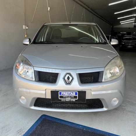 RENAULT Sandero 1.0 16V 4P FLEX AUTHENTIQUE, Foto 2