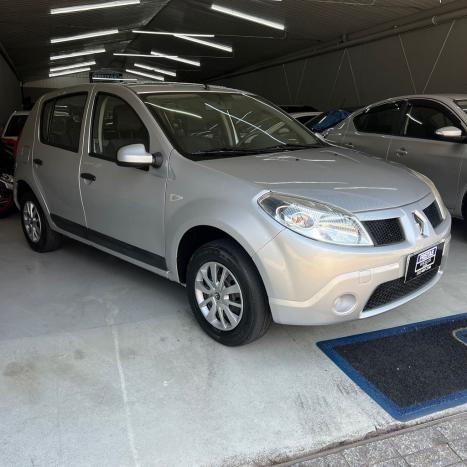 RENAULT Sandero 1.0 16V 4P FLEX AUTHENTIQUE, Foto 3