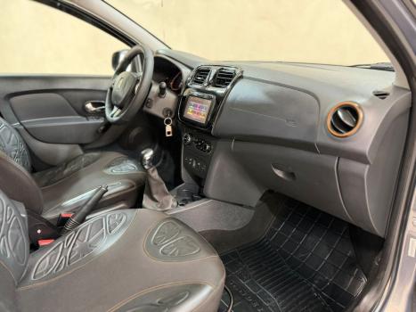 RENAULT Sandero 1.6 16V 4P FLEX SCE STEPWAY DINAMIQUE, Foto 9