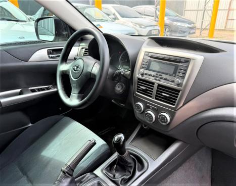 SUBARU Impreza Hatch 2.0 16V 4P 4X4, Foto 8