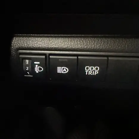 TOYOTA Corolla 2.0 16V 4P FLEX XEI DIRECT SHIFT AUTOM�TICO CVT, Foto 21