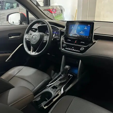TOYOTA Corolla Cross 1.8 16V 4P FLEX VVT-I HYBRID XRV AUTOMÁTICO CVT, Foto 15 TOYOTA Corolla Cross 1.8 16V 4P FLEX VVT-I HYBRID XRV AUTOMÁTICO CVT, Foto 15