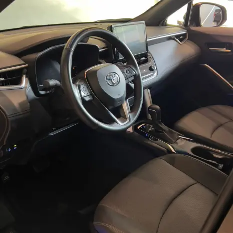 TOYOTA Corolla Cross 2.0 16V 4P FLEX VVT-IE XRE DIRECT SHIFT AUTOMÁTICO CVT, Foto 18 TOYOTA Corolla Cross 2.0 16V 4P FLEX VVT-IE XRE DIRECT SHIFT AUTOMÁTICO CVT, Foto 18