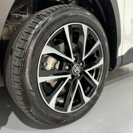 TOYOTA Corolla Cross 2.0 16V 4P FLEX VVT-IE XRE DIRECT SHIFT AUTOMÁTICO CVT, Foto 23 TOYOTA Corolla Cross 2.0 16V 4P FLEX VVT-IE XRE DIRECT SHIFT AUTOMÁTICO CVT, Foto 23