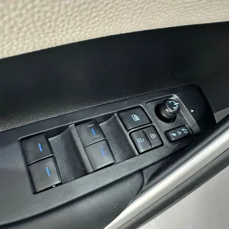 TOYOTA Corolla Cross 2.0 16V 4P FLEX VVT-IE XRX DIRECT SHIFT AUTOM�TICO CVT, Foto 19