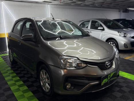 TOYOTA Etios Hatch 1.5 16V 4P FLEX XLS AUTOM�TICO, Foto 1