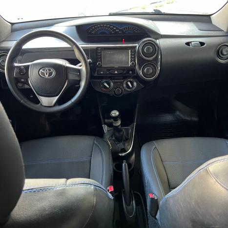 TOYOTA Etios Sedan 1.5 16V 4P FLEX XLS, Foto 4