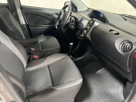 TOYOTA Etios Sedan 1.5 16V 4P FLEX X AUTOM�TICO, Foto 13