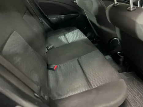 TOYOTA Etios Sedan 1.5 16V 4P FLEX PLATINUM, Foto 13
