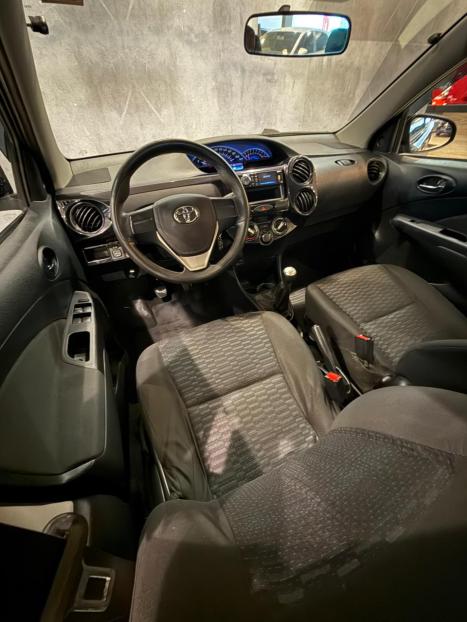 TOYOTA Etios Sedan 1.5 16V 4P FLEX PLATINUM, Foto 12