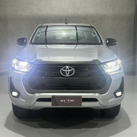 TOYOTA Hilux Caminhonete 2.8 16V 4P SR 4X4 DIESEL CHALLENGE CABINE DUPLA AUTOM�TICO, Foto 2