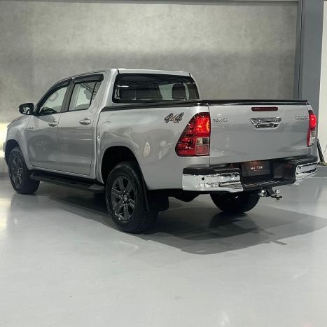 TOYOTA Hilux Caminhonete 2.8 16V 4P SR 4X4 DIESEL CHALLENGE CABINE DUPLA AUTOM�TICO, Foto 6