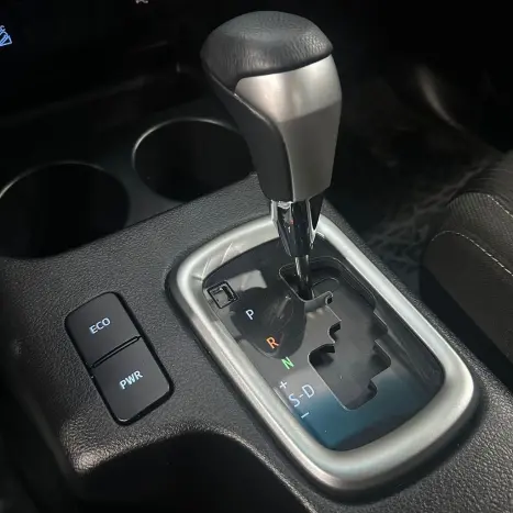 TOYOTA Hilux Caminhonete 2.8 16V 4P SR 4X4 DIESEL CHALLENGE CABINE DUPLA AUTOM�TICO, Foto 21