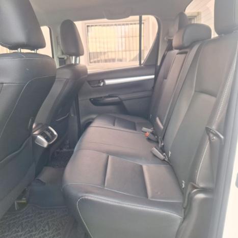 TOYOTA Hilux Caminhonete 2.8 16V SRX 4X4 TURBO DIESEL CABINE DUPLA AUTOM�TICO, Foto 7