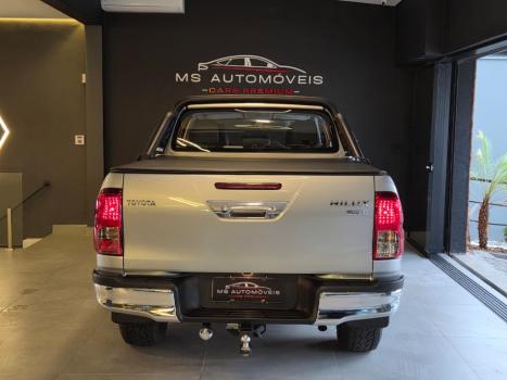 TOYOTA Hilux Caminhonete 2.7 16V 4P SRV FLEX CABINE DUPLA AUTOM�TICO, Foto 10