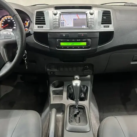 TOYOTA Hilux Caminhonete 2.7 16V 4P SRV FLEX 4X4  CABINE DUPLA AUTOM�TICO, Foto 15