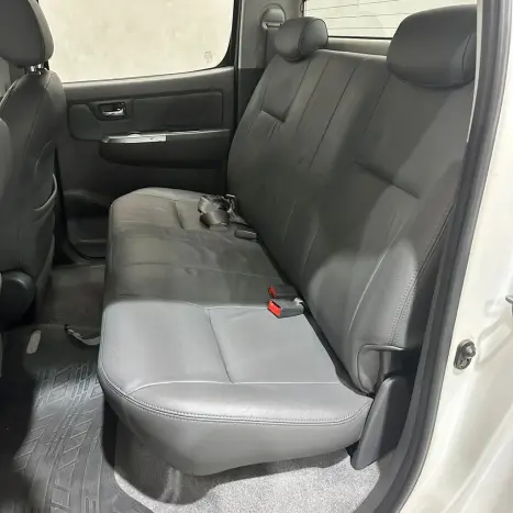 TOYOTA Hilux Caminhonete 2.7 16V 4P SRV FLEX 4X4  CABINE DUPLA AUTOM�TICO, Foto 24
