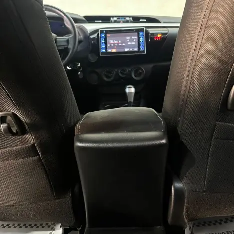 TOYOTA Hilux Caminhonete 2.7 16V 4P SR FLEX CABINE DUPLA AUTOM�TICO, Foto 15