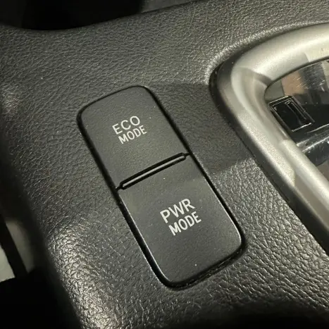 TOYOTA Hilux Caminhonete 2.7 16V 4P SR FLEX CABINE DUPLA AUTOM�TICO, Foto 18