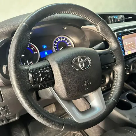 TOYOTA Hilux Caminhonete 2.7 16V 4P SR FLEX CABINE DUPLA AUTOM�TICO, Foto 20