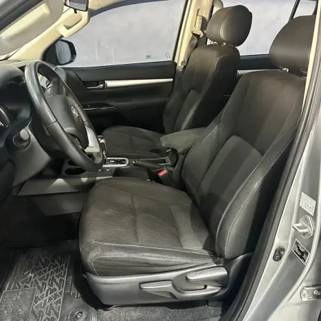 TOYOTA Hilux Caminhonete 2.7 16V 4P SR FLEX CABINE DUPLA AUTOM�TICO, Foto 23