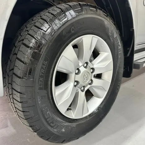 TOYOTA Hilux Caminhonete 2.7 16V 4P SR FLEX CABINE DUPLA AUTOM�TICO, Foto 27