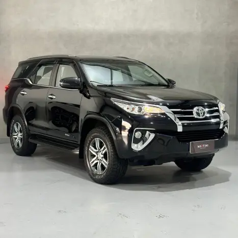 TOYOTA Hilux SW4 2.7 16V 4P FLEX SRV 7 LUGARES AUTOM�TICO, Foto 3