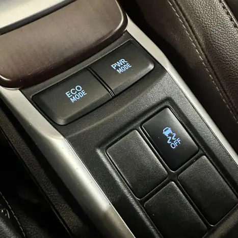 TOYOTA Hilux SW4 2.7 16V 4P FLEX SRV 7 LUGARES AUTOM�TICO, Foto 17