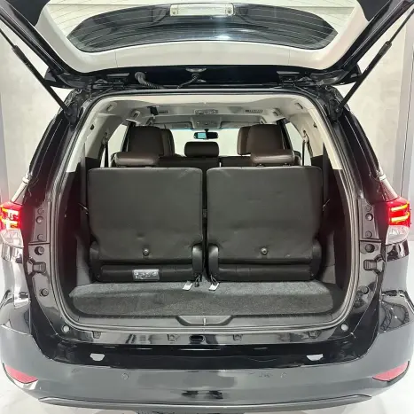 TOYOTA Hilux SW4 2.7 16V 4P FLEX SRV 7 LUGARES AUTOM�TICO, Foto 28