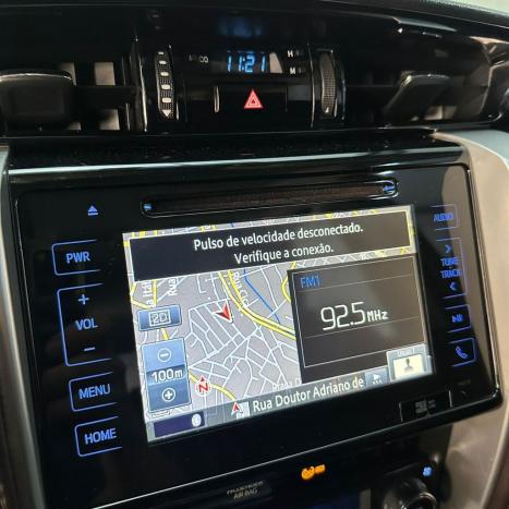 TOYOTA Hilux SW4 2.8 4P SRX 4X4 TURBO DIESEL AUTOMTICO, Foto 15