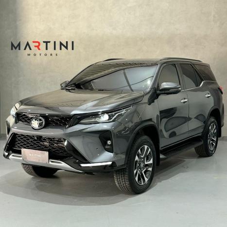 TOYOTA Hilux SW4 2.8 16V 4P SRX 4X4 7 LUGARES TURBO DIESEL AUTOM�TICO, Foto 1