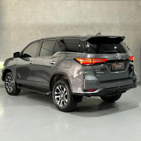 TOYOTA Hilux SW4 2.8 16V 4P SRX 4X4 7 LUGARES TURBO DIESEL AUTOM�TICO, Foto 6