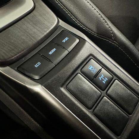 TOYOTA Hilux SW4 2.8 16V 4P SRX 4X4 7 LUGARES TURBO DIESEL AUTOM�TICO, Foto 18