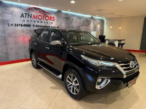 TOYOTA Hilux SW4 2.8 16V 4P SRX PLATINUM 4X4 7 LUGARES TURBO DIESEL AUTOM�TICO, Foto 1