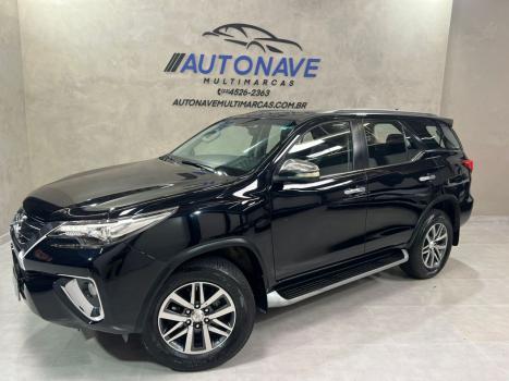 TOYOTA Hilux SW4 2.8 16V 4P SRX 4X4 7 LUGARES TURBO DIESEL AUTOM�TICO, Foto 1