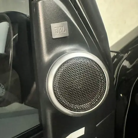 TOYOTA Hilux SW4 2.8 4P SRX 4X4 DIAMOND 7 LUGARES TURBO DIESEL AUTOM�TICO, Foto 24