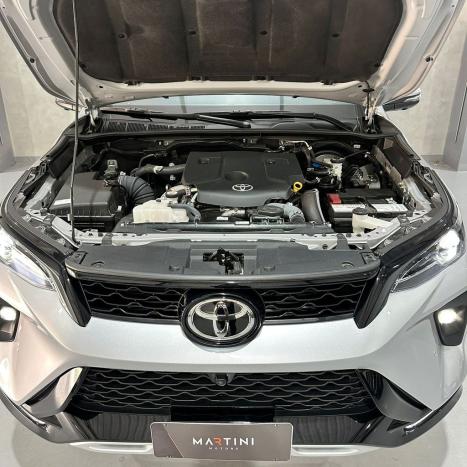 TOYOTA Hilux SW4 2.8 16V 4P SRX PLATINUM 4X4 7 LUGARES TURBO DIESEL AUTOM�TICO, Foto 30